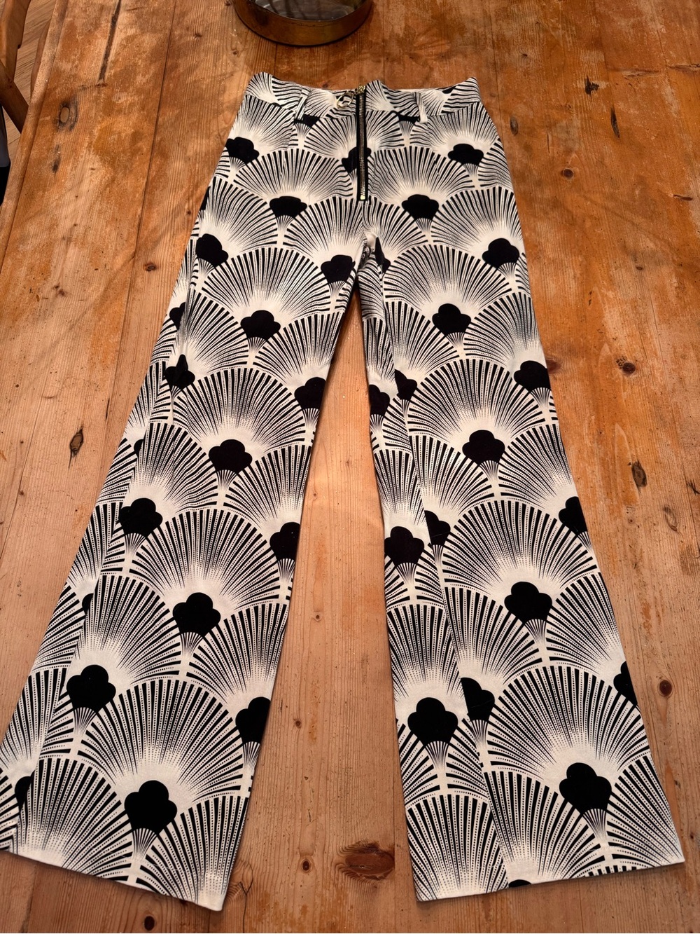 Free People Black & White Fan-Print Wide-Leg Jeans